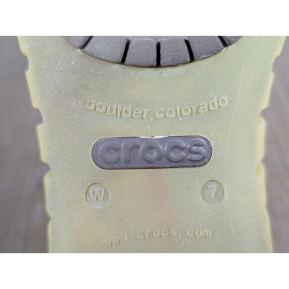 Crocs Adrina II Closed Toe Slip On Ballet Flats Shoes Womens 7 Olive Green Logo - Picture 13 of 13